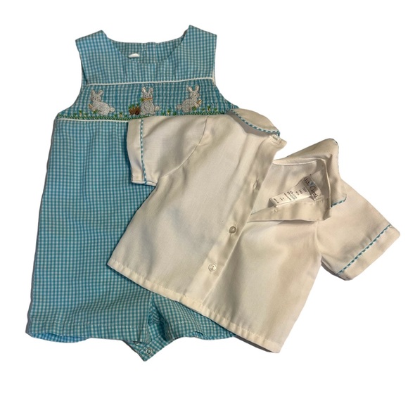 Petit Ami Blue Gingham
2 pc Smocked Romper Baby Boy sz 3mo
Easter Bunny - Picture 5 of 14